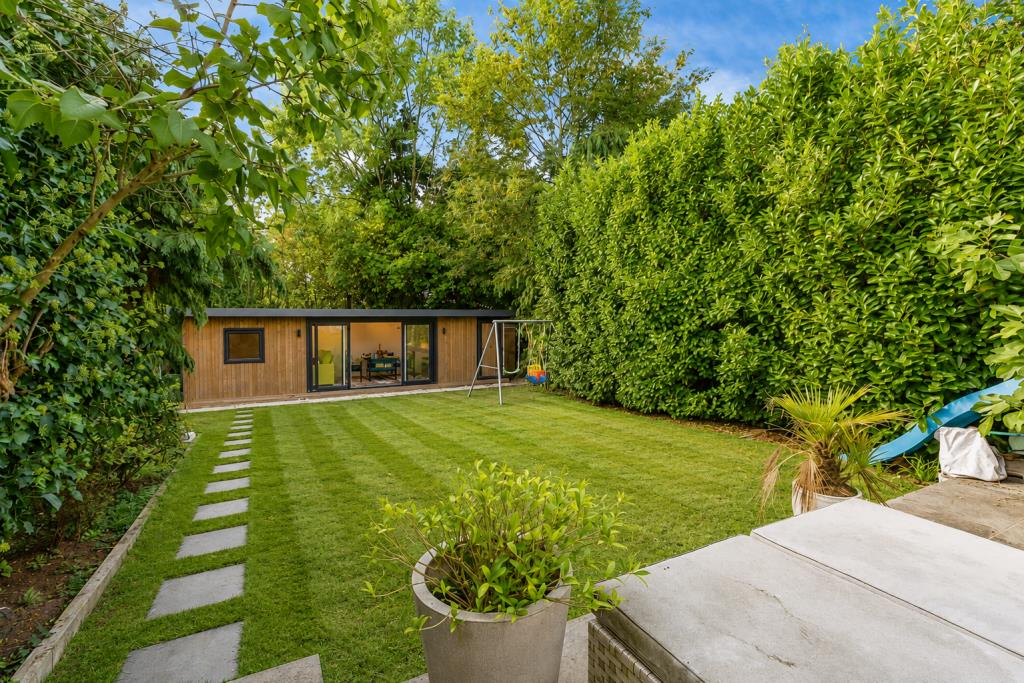 The Reddings, Mill Hill, NW7, London